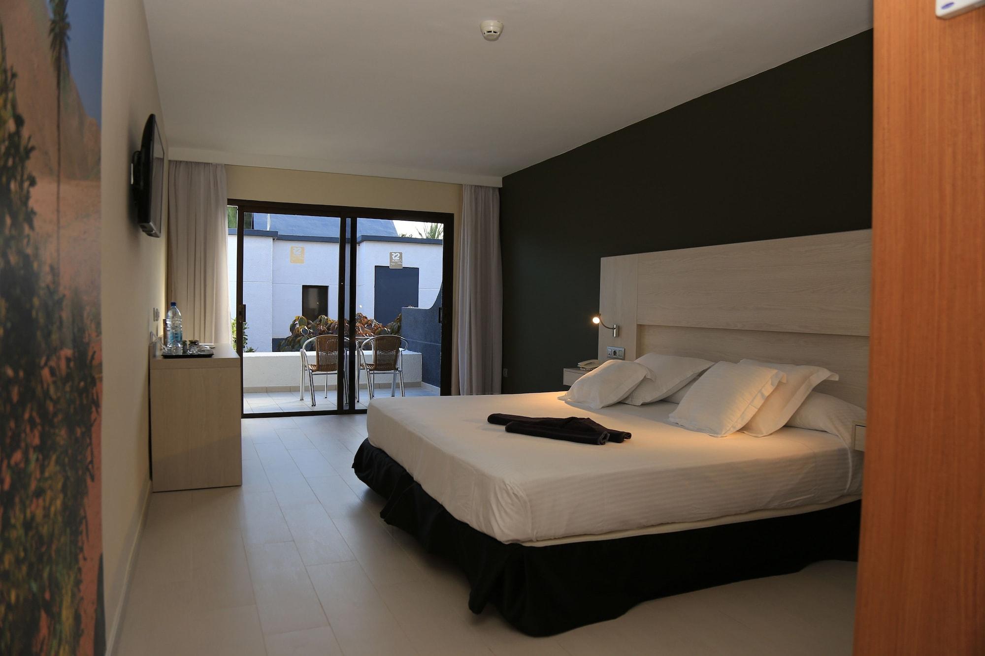 טרחלחו R2 Romantic Fantasia Dreams & Suites Hotel (Adults Only) מראה חיצוני תמונה