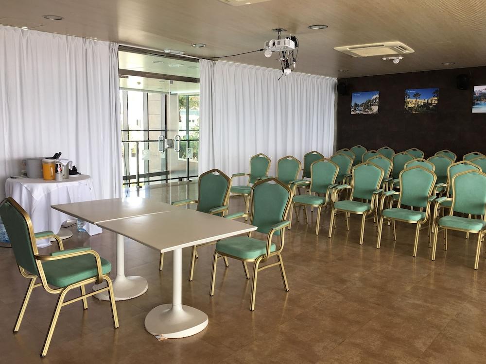 טרחלחו R2 Romantic Fantasia Dreams & Suites Hotel (Adults Only) מראה חיצוני תמונה