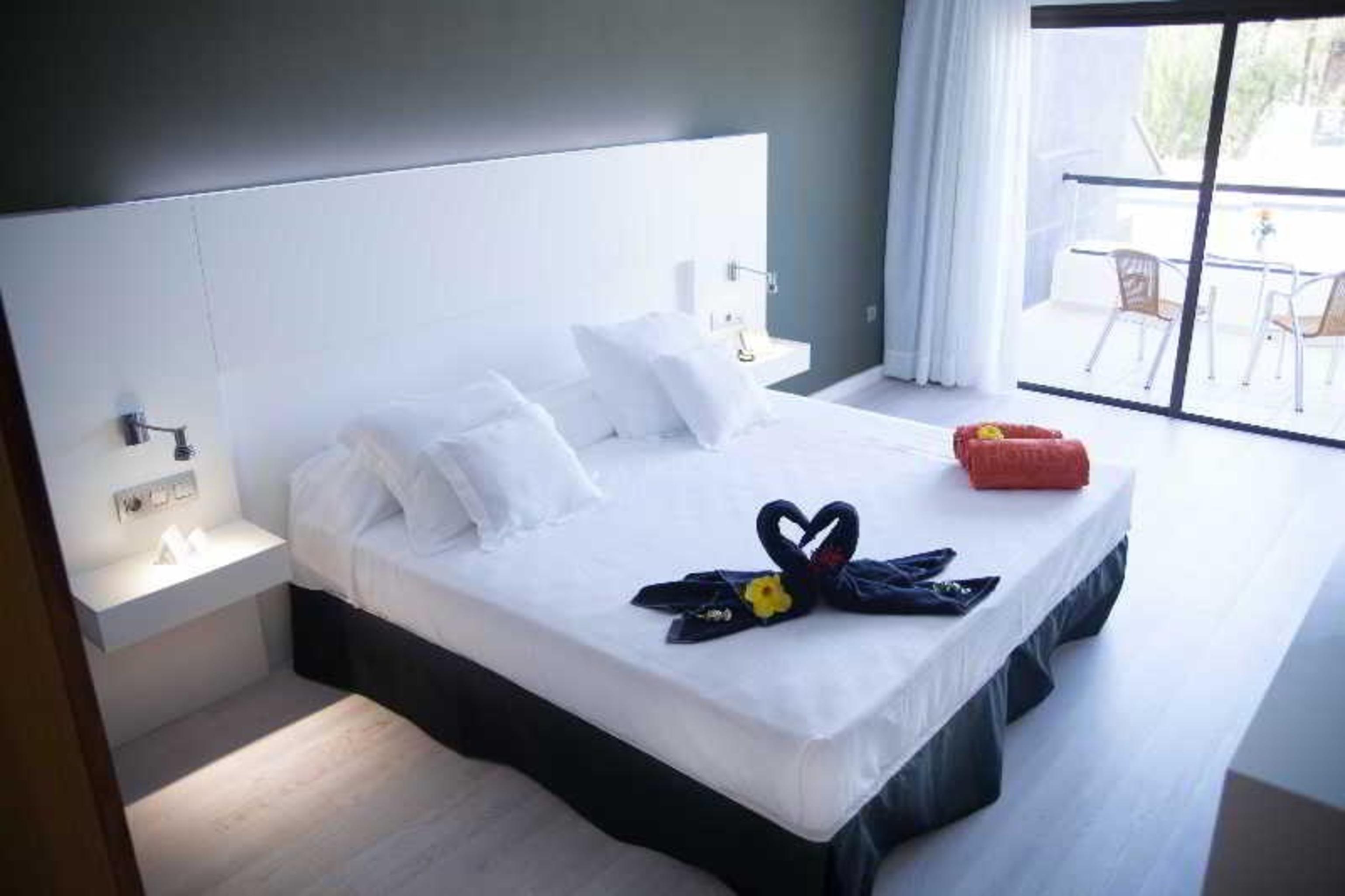 טרחלחו R2 Romantic Fantasia Dreams & Suites Hotel (Adults Only) מראה חיצוני תמונה