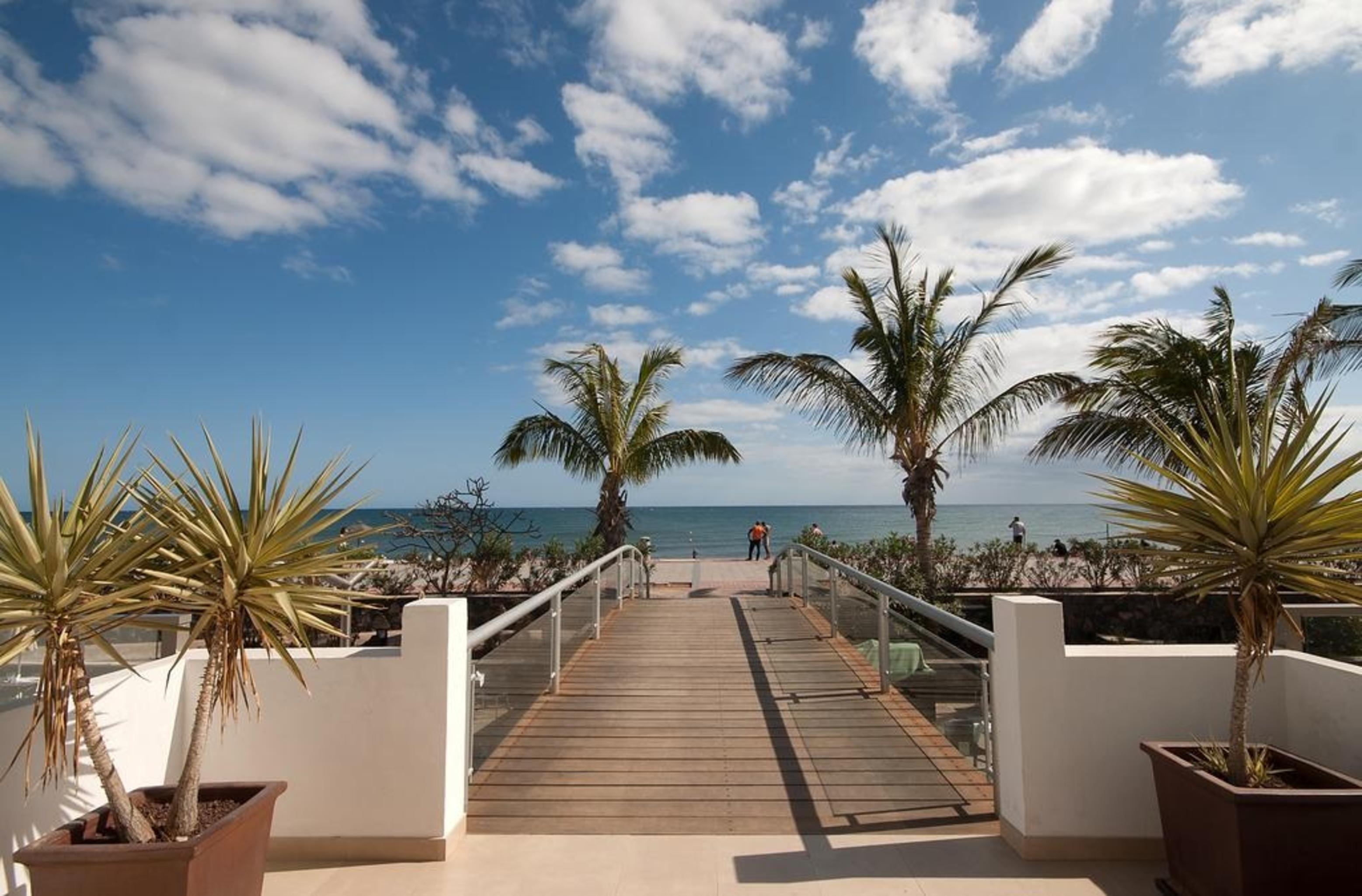 טרחלחו R2 Romantic Fantasia Dreams & Suites Hotel (Adults Only) מראה חיצוני תמונה